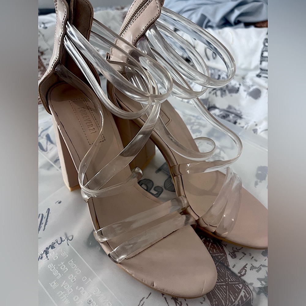 Forever21 Block Nude Heels